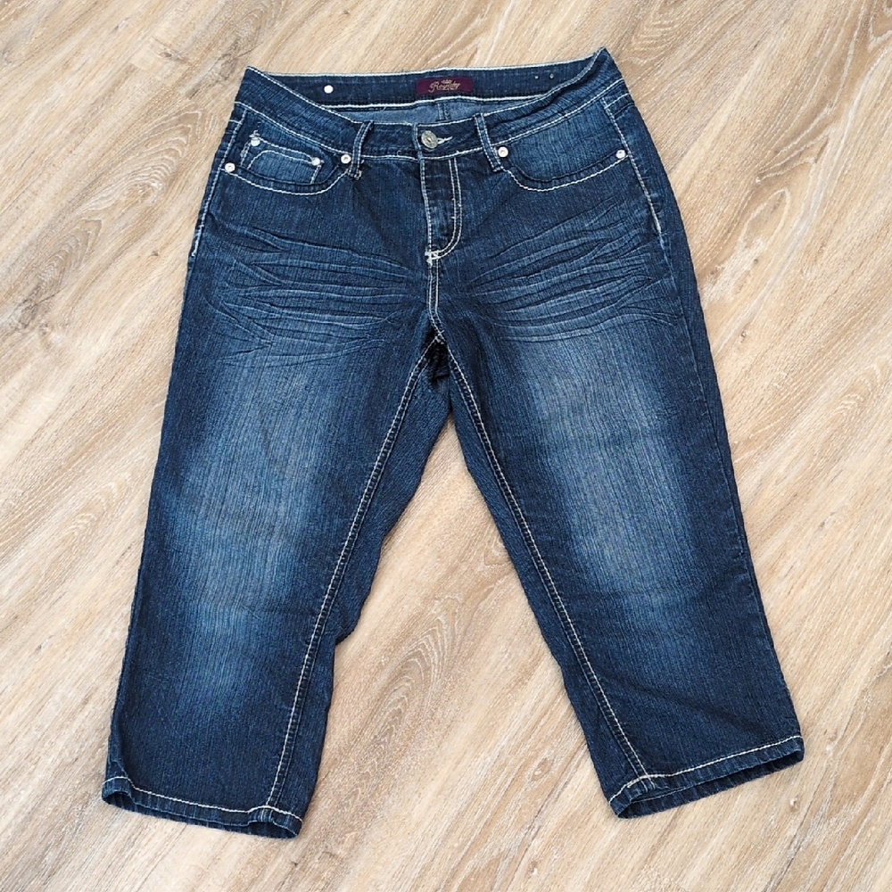 ❤️👖😃 Royalty Dark Blue Women's Capris size 8 ❤️👖😃